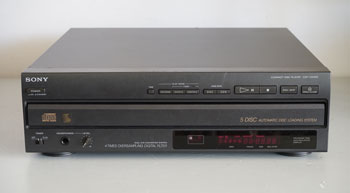 Click for more pictures! Sony CDP-C500M 5 Disc Changer