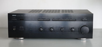 Click for more pictures! Yamaha AX-380 Audiophile Amplifier