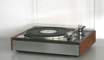 Lenco L-75 Idler Drive Turntable