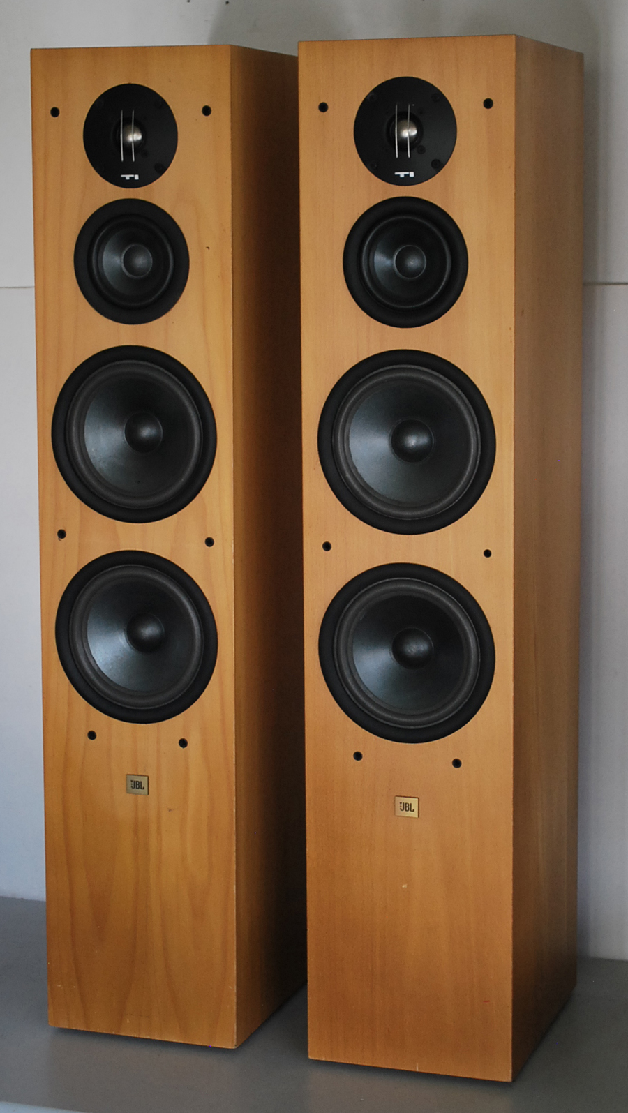 jbl audiophile speakers