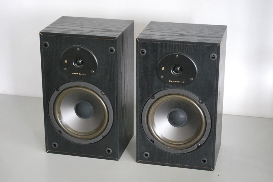 Acoustic Research Ar 102 Bookshelf Speakers For Sale