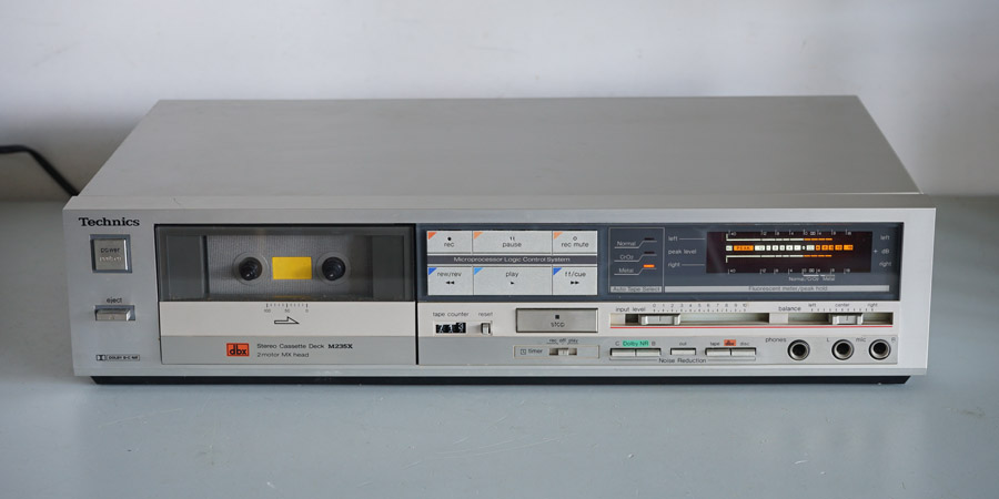 Technics M235X Cassette Deck picture 1