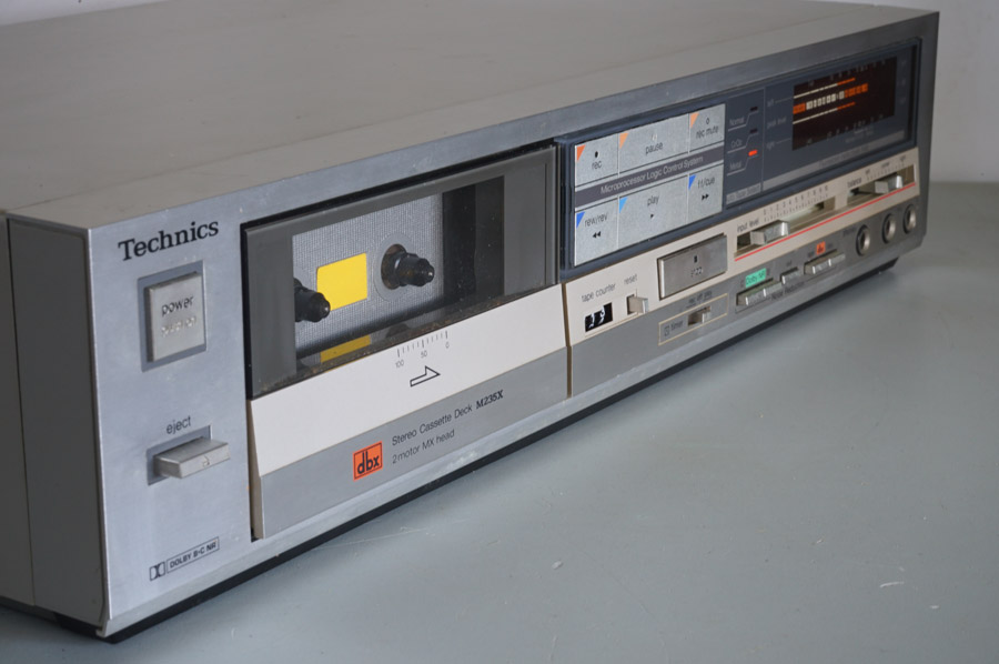 Technics M235X Cassette Deck picture 3