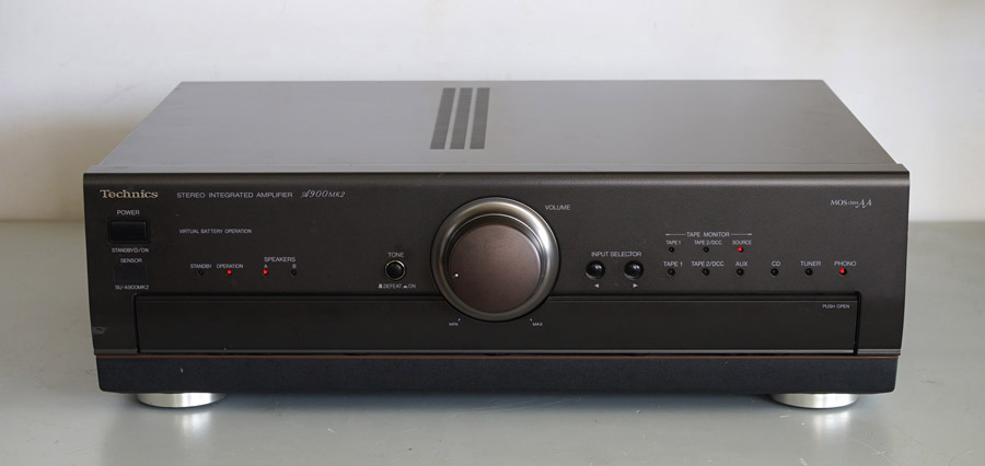 Technics A900 MK2 Audiophile Amplifier picture 1
