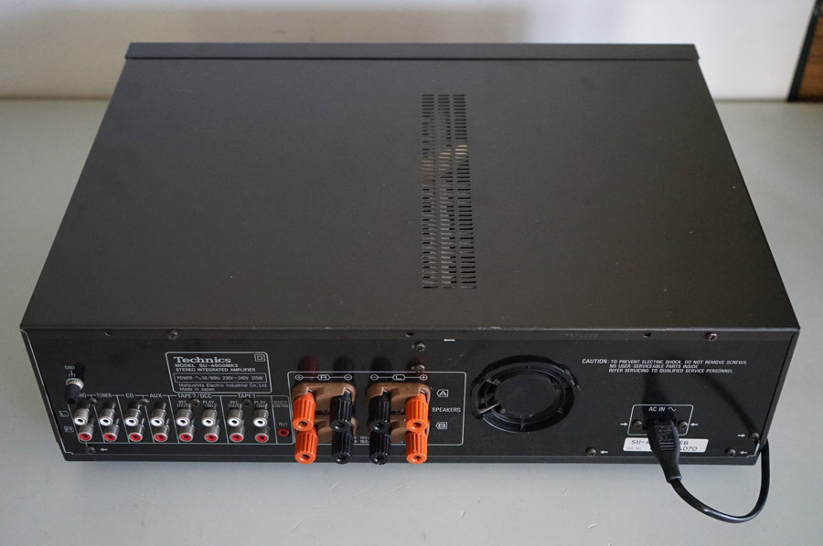 Technics A900 MK2 Audiophile Amplifier picture 2