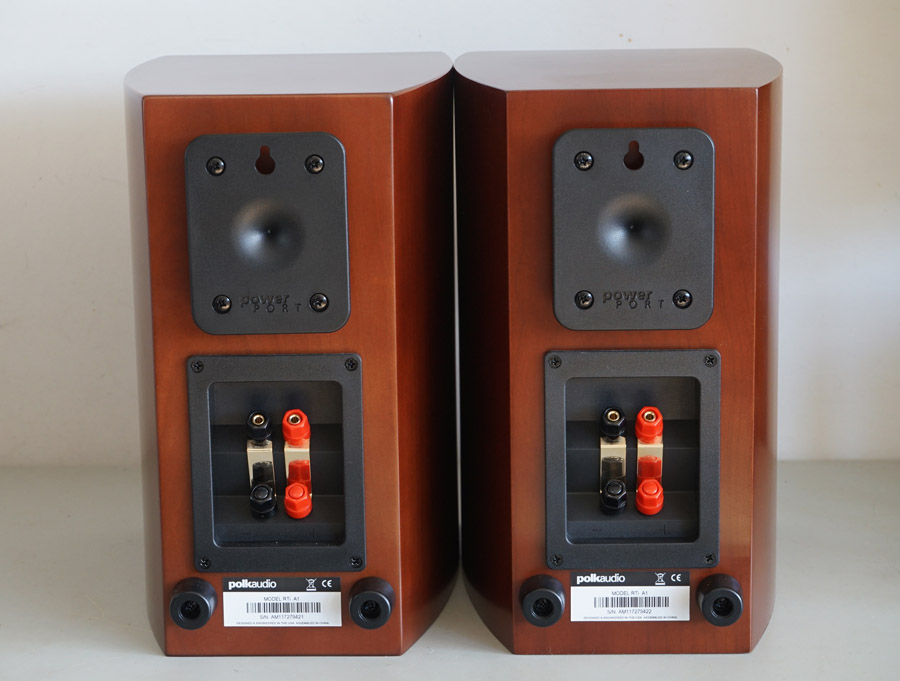 Polk RTi A1 Small Bookshelf Speakers picture 3