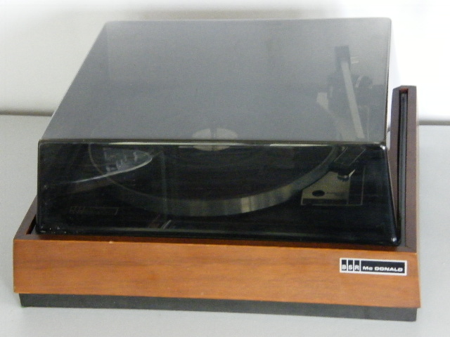 BSR McDonald HT70 3 speed turntable picture 2