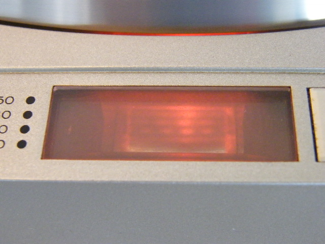 Hitachi HT40S Direct Drive Turntable picture 11