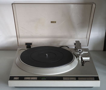 Denon DP-35F Audiophile Turntable