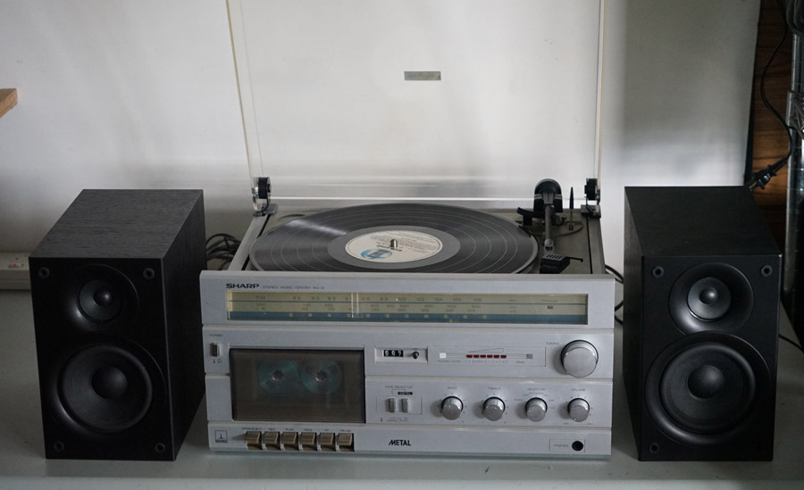 Sharp SG-12 Music Centre picture 1