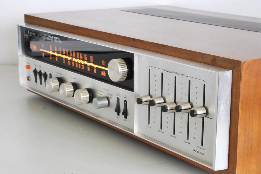 JVC 5001 Vintage Receiver picture 2