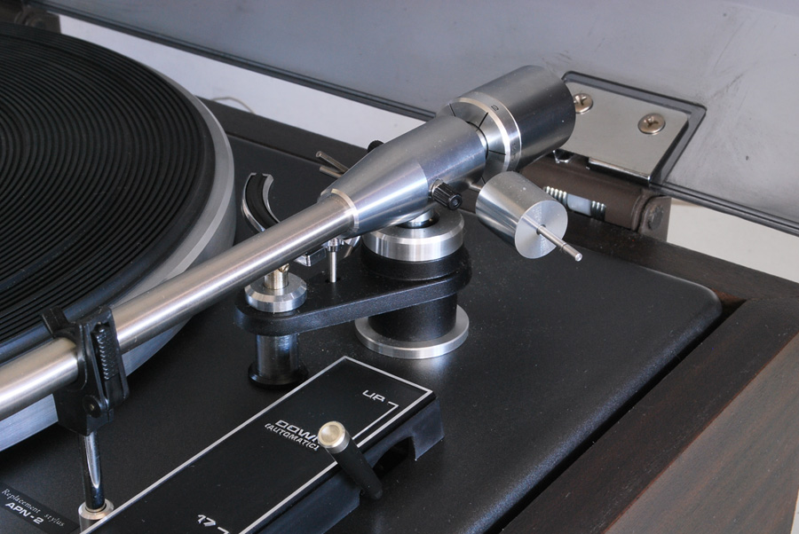 Akai AP-004 Vintage Belt Drive Turntable For Sale
